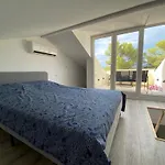 Apartman Rainbow *