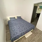 Apartment Rainbow *